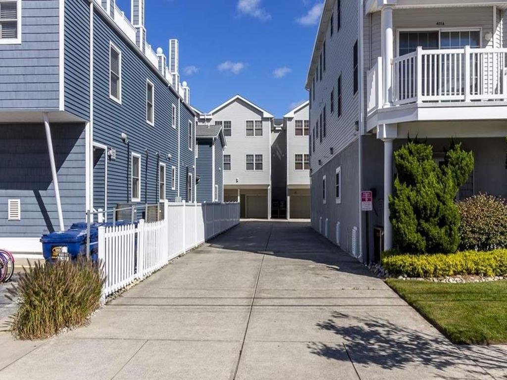 403 EAST 23rd AVENUE BEACHVIEW CONDOS UNIT B NORTH WILDWOOD